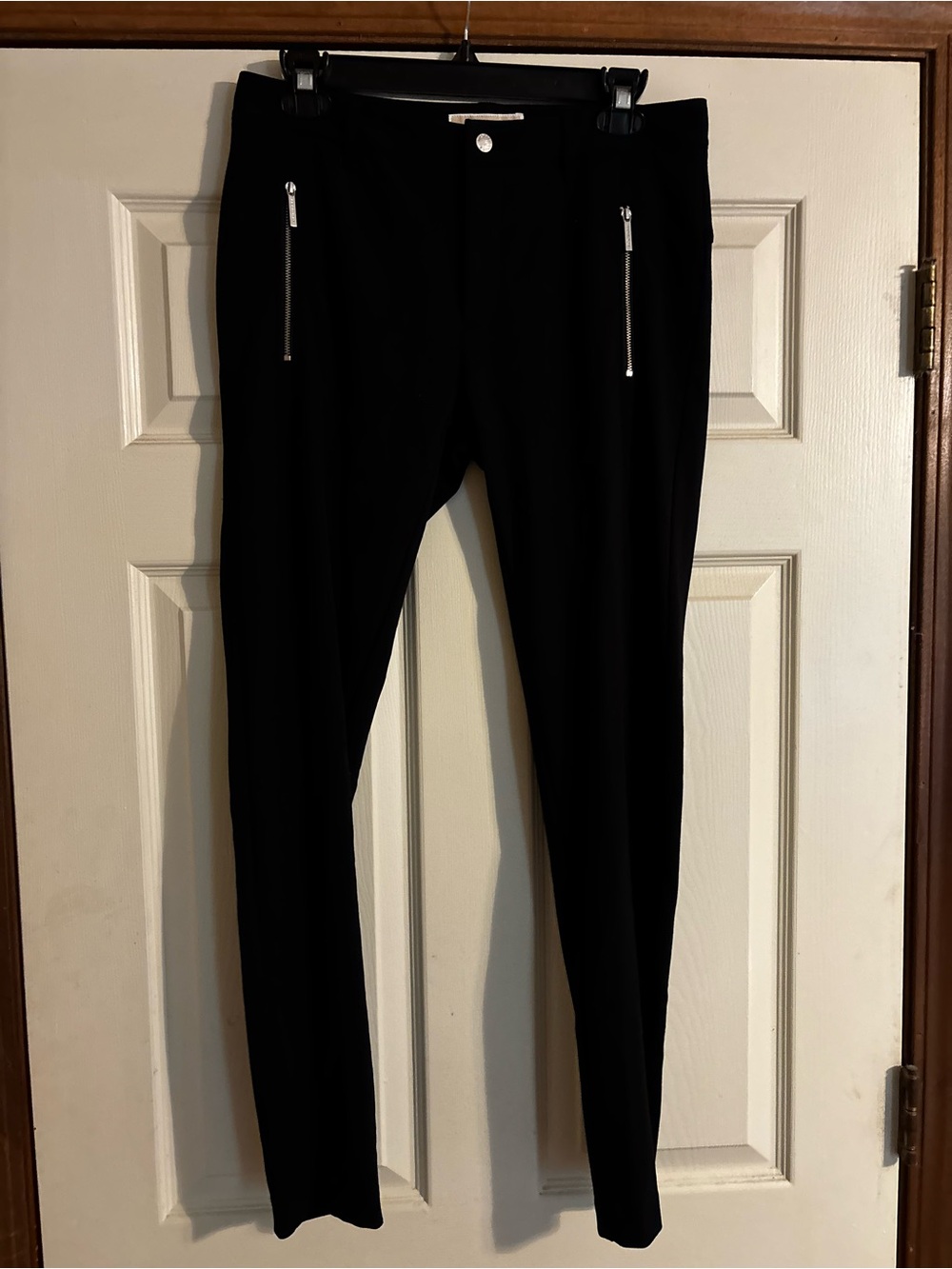 MICHAEL Michael Kors Black Ponte Skinny Pants Sz 8 Silver Zip Pockets